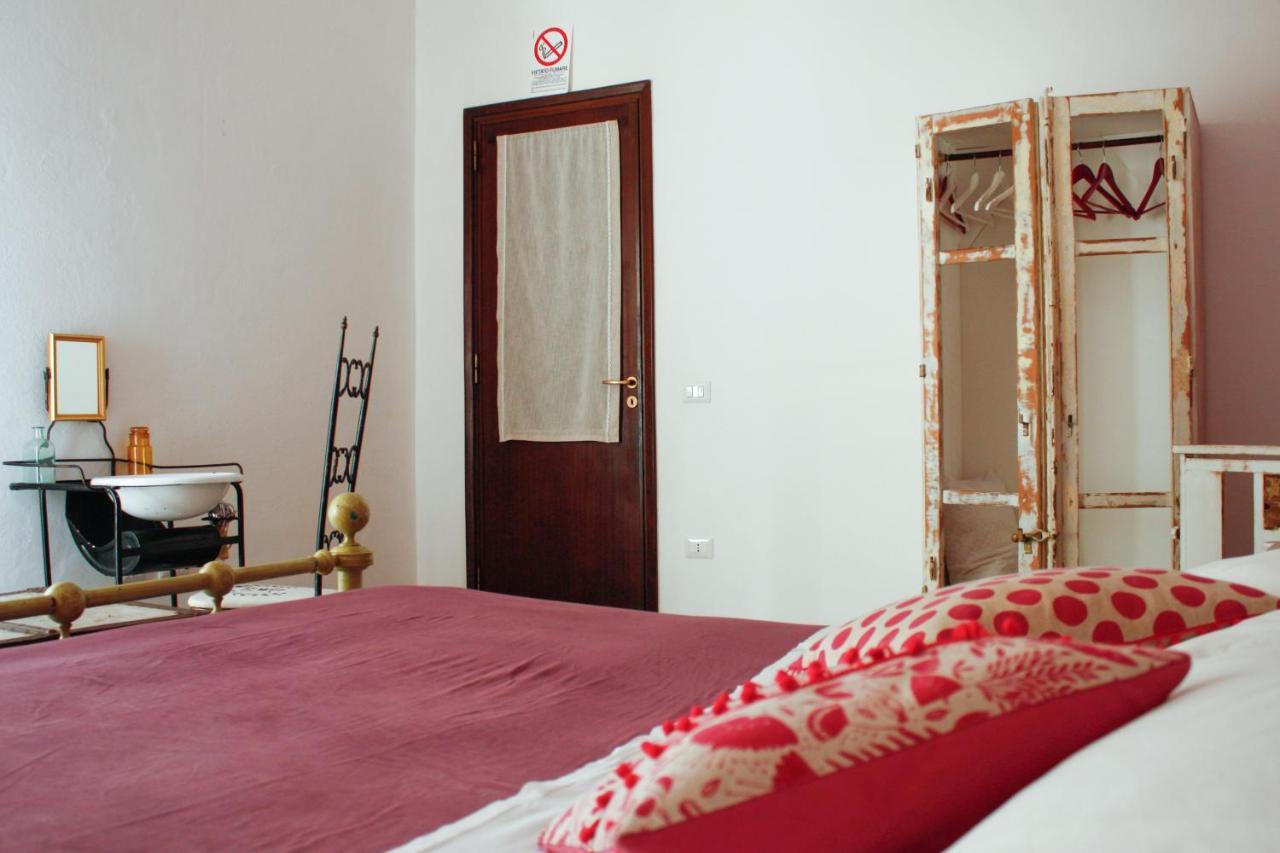 Buen Aire Otel Cagliari Dış mekan fotoğraf